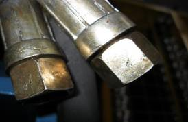 如何安装成型机